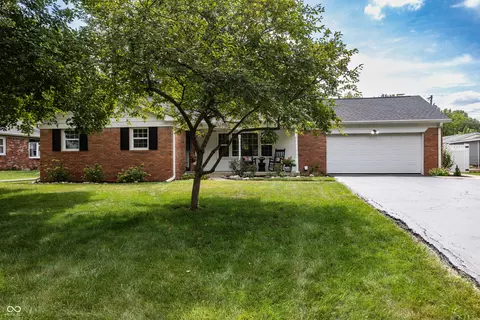 6821 Willoughby Ct, Indianapolis, IN 46214