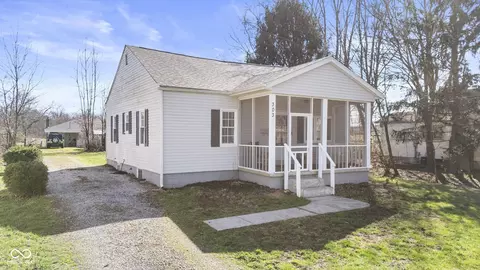303 N Park Ave, Crothersville, IN 47229