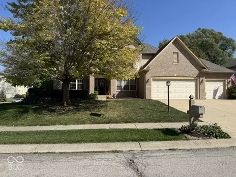 Exterior - 11023 Timberview Dr, Fishers, IN 46037 photo 2 of 5