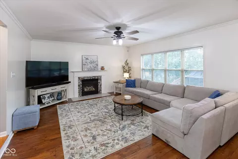 Living - 11023 Timberview Dr, Fishers, IN 46037 photo 2 of 3