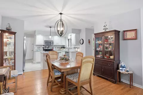 Dining - 544 Buck Ln, Pendleton, IN 46064 photo 1 of 2
