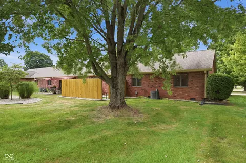 Exterior - 544 Buck Ln, Pendleton, IN 46064 photo 4 of 4