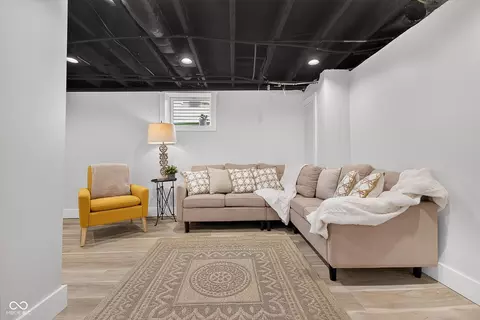 Living - 4720 Caroline St, Indianapolis, IN 46205 photo 1 of 1