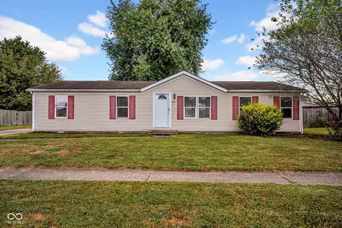 1104 Brittney Blvd, Seymour, IN 47274