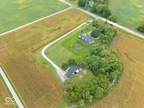 View/Area - 6402 S 1000 W, Pendleton, IN 46064 photo 3 of 6