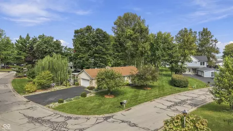 1180 Nantucket Dr, Cicero, IN 46034
