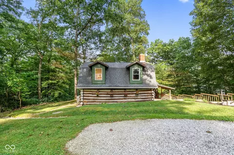 4060 Middle Patton Park Rd, Martinsville, IN 46151
