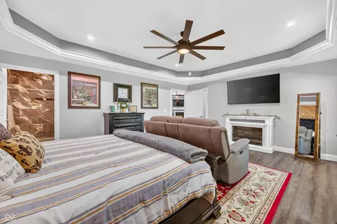 Bedroom - 9248 E State Road 256, Austin, IN 47102 photo 3 of 6