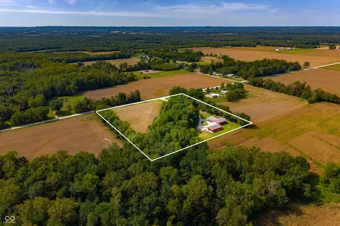 View/Area - 9248 E State Road 256, Austin, IN 47102 photo 6 of 7