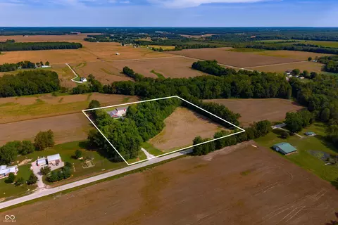 View/Area - 9248 E State Road 256, Austin, IN 47102 photo 1 of 7