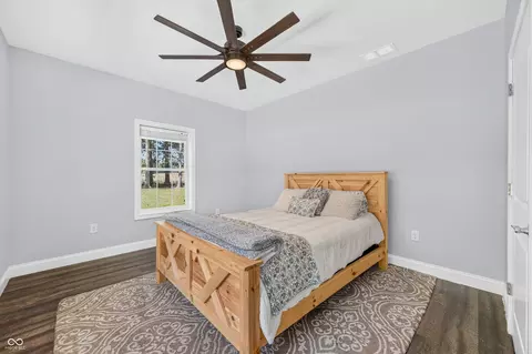 Bedroom - 9248 E State Road 256, Austin, IN 47102 photo 4 of 6