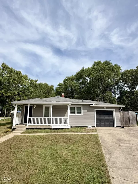 708 Charles St, Chesterfield, IN 46017