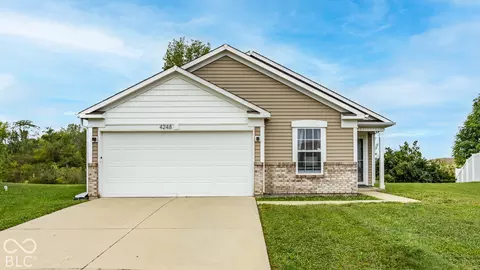 4248 Arches Ct, Indianapolis, IN 46235