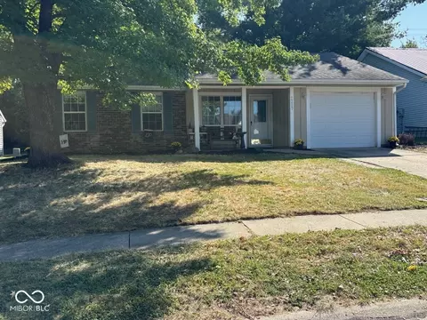 2207 Vancouver Dr, Lafayette, IN 47905