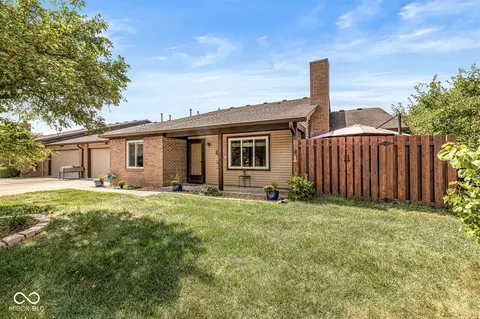 7538 E Farm View Circle Dr, Indianapolis, IN 46256