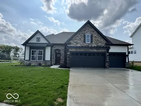16015 Vitalize Run, Fishers, IN 46040