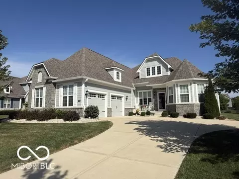 3843 Sugar Pines Ln, Zionsville, IN 46077