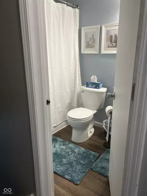 1031 Lancashire Ln, Pendleton, IN 46064 photo 3