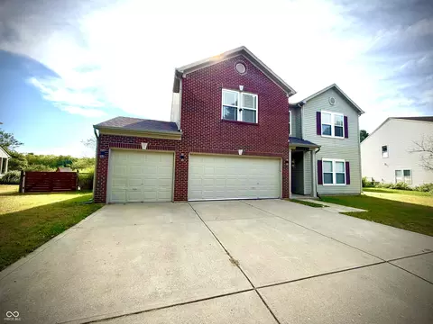 15098 Redcliff Dr, Noblesville, IN 46062