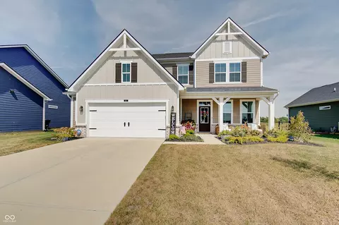 64 Sterling Pl, New Whiteland, IN 46184