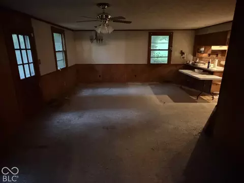 Living - 6256 W Fall Creek Dr, Pendleton, IN 46064 photo 2 of 2
