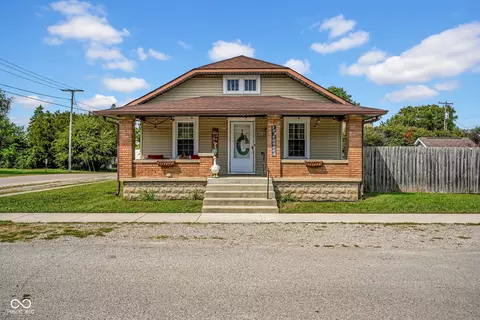 203 N Washington St, Morristown, IN 46161