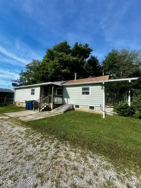 1042 Avenue E, Greencastle, IN 46135