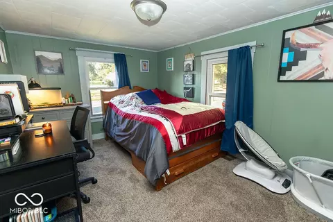 Bedroom - 215 E Maple St, Spiceland, IN 47385 photo 3 of 4