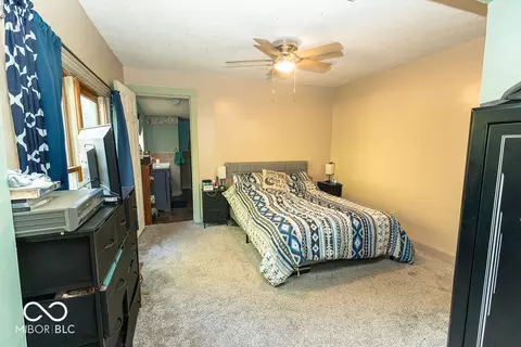 Bedroom - 215 E Maple St, Spiceland, IN 47385 photo 2 of 4