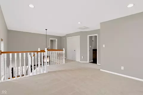 Entry Way - 11285 Shoreview Cir, Indianapolis, IN 46236 photo 6 of 6
