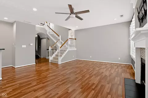 Living - 11285 Shoreview Cir, Indianapolis, IN 46236 photo 7 of 17