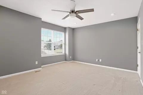 Bedroom - 11285 Shoreview Cir, Indianapolis, IN 46236 photo 3 of 7