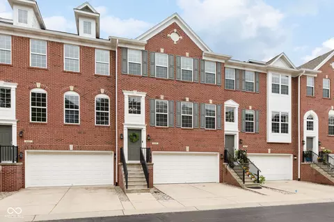 829 Ivy Ln, Carmel, IN 46032