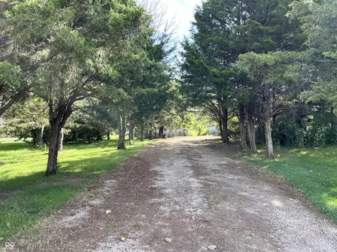 1103 N 1200 W, Parker City, IN 47368