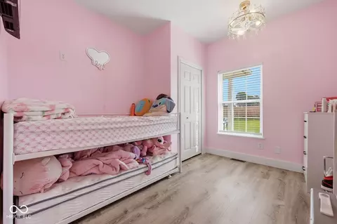 Bedroom - 9653 S 200 Rd E, Flat Rock, IN 47234 photo 5 of 7