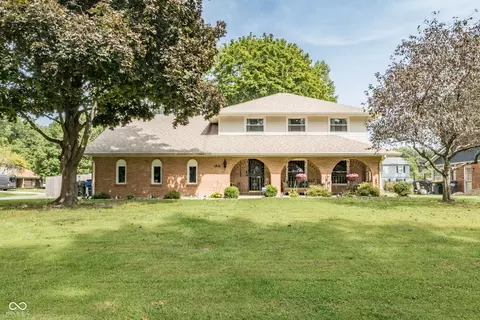 1916 Hillcrest Ave, Anderson, IN 46011