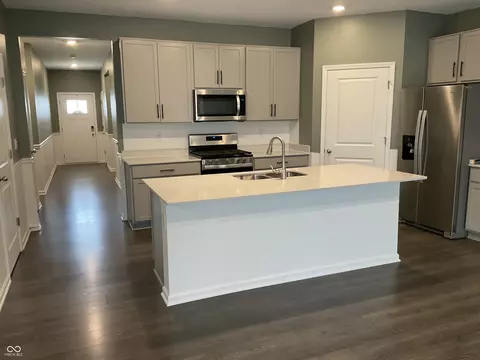 Kitchen - 663 Blackrock Dr, Pendleton, IN 46064 photo 1 of 4