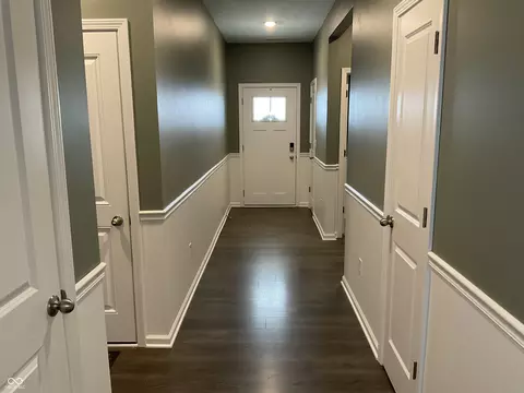 Entry Way - 663 Blackrock Dr, Pendleton, IN 46064 photo 2 of 3