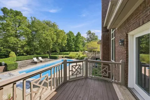 Exterior - 10598 Coppergate Dr, Carmel, IN 46032 photo 5 of 11