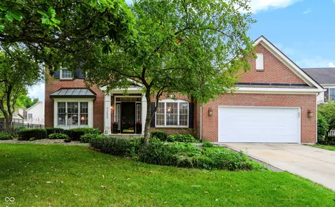 7253 Shag Oak Dr, Noblesville, IN 46062