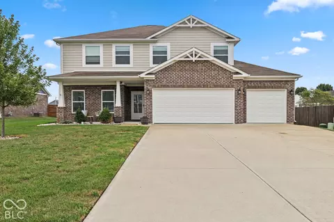 621 Appaloosa Dr, Bargersville, IN 46106
