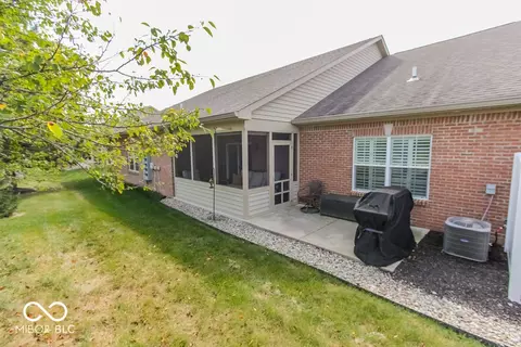 Exterior - 5604 Payne Blvd, Plainfield, IN 46168 photo 7 of 7