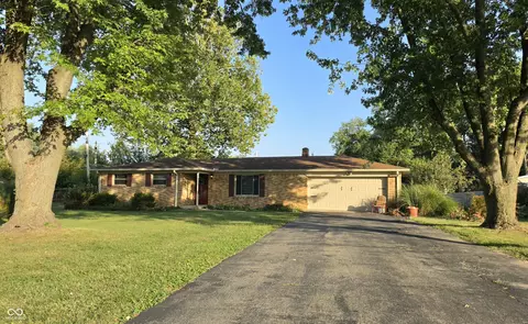 4231 Solun Rd, Indianapolis, IN 46221
