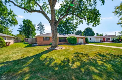 2663 Forest Dr, Columbus, IN 47201