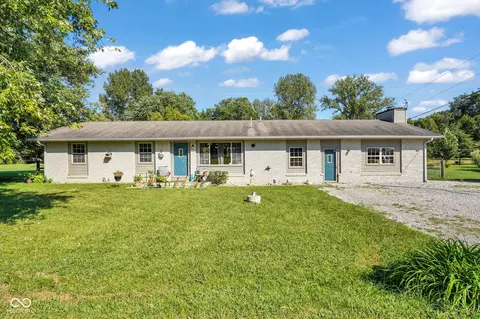 3235 N Maple Turn Ln, Martinsville, IN 46151