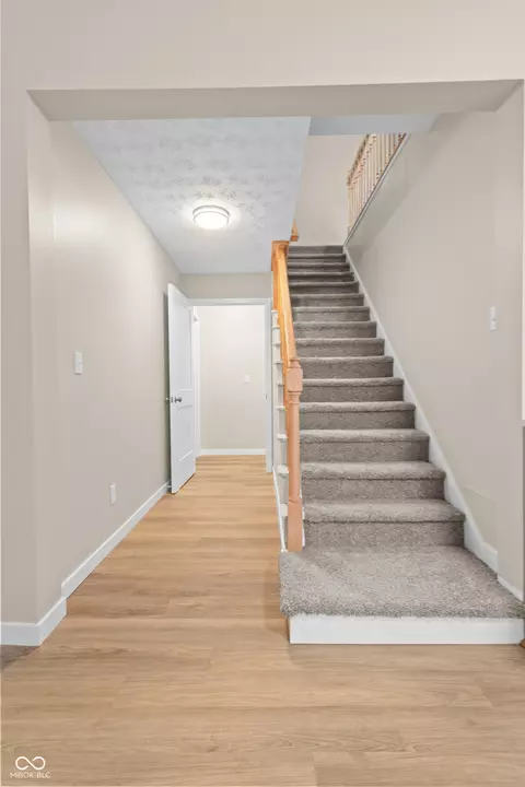 Entry Way - 709 E Main St, Greentown, IN 46936 photo 5 of 5