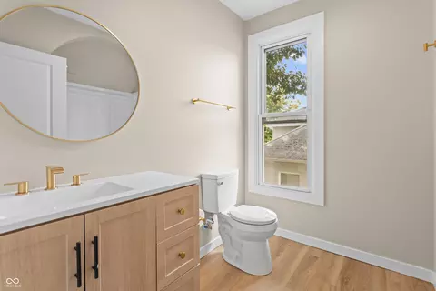 Bath - 709 E Main St, Greentown, IN 46936 photo 6 of 7