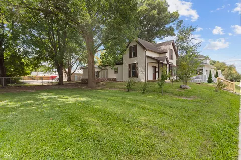 Exterior - 709 E Main St, Greentown, IN 46936 photo 3 of 12
