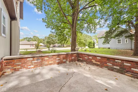 Exterior - 709 E Main St, Greentown, IN 46936 photo 5 of 12