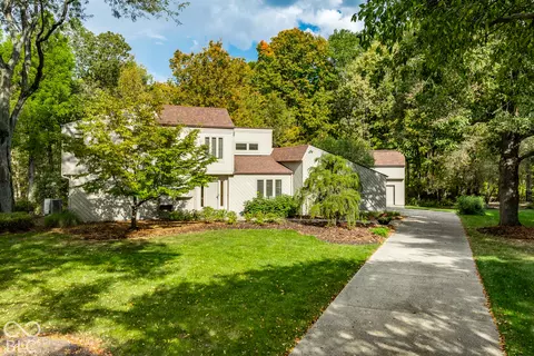 7702 Traders Cove Ln, Indianapolis, IN 46254